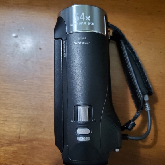 Sony HD Handycam Camcorder - Picture 6 of 10